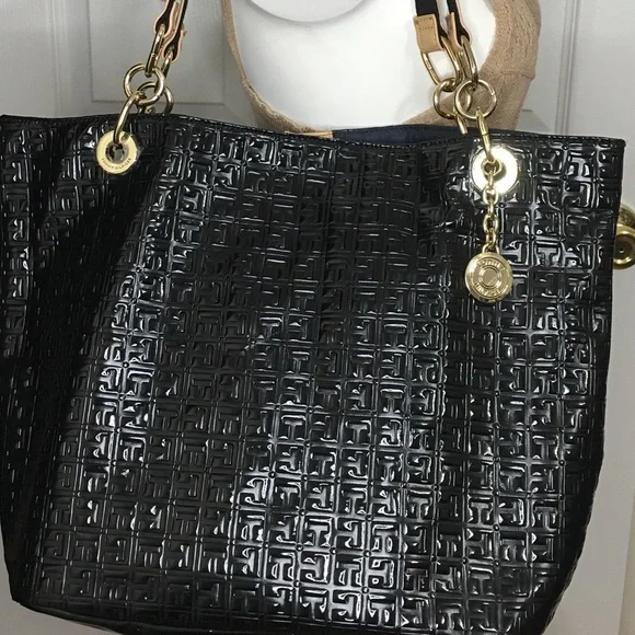 Large Black TOMMY HILFIGER Tote - Picture 2 of 7